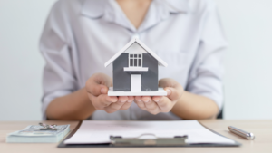 Read more about the article Is Time Helping or Hurting You in Real Estate? What “Asking Price Decay” Reveals