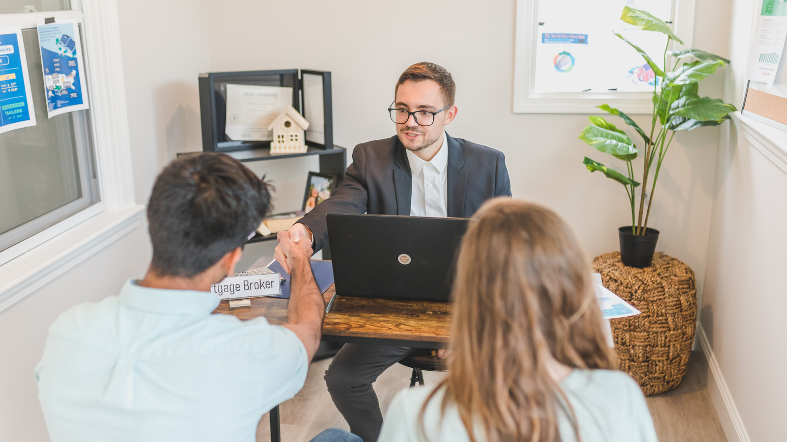 Read more about the article How to Vet Your Real Estate Agent — My Take on Making the Right Move