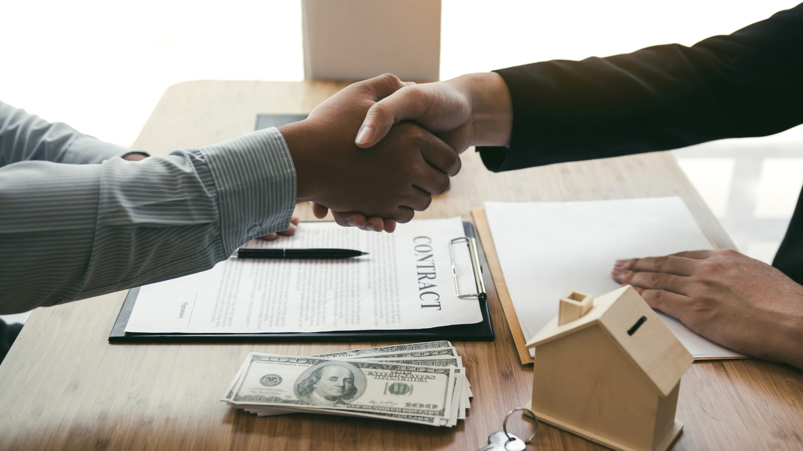 You are currently viewing Real Estate Agent Fees: What Percentage Do Realtors Typically Charge?